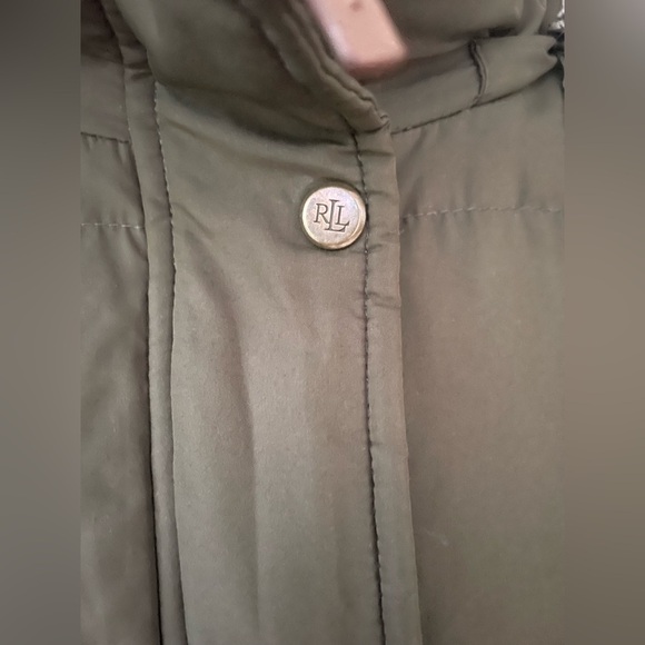 Ralph Lauren Army Green Faux-Trim Hooded Puffer Coat, Pull Waist, Fur Hood;  L - Picture 3 of 12
